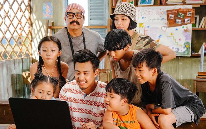 Nguyễn Minh Chiến The Voice Kids 2018 đóng phim cùng con gái Hai Phượng, Miu Lê và Huyme