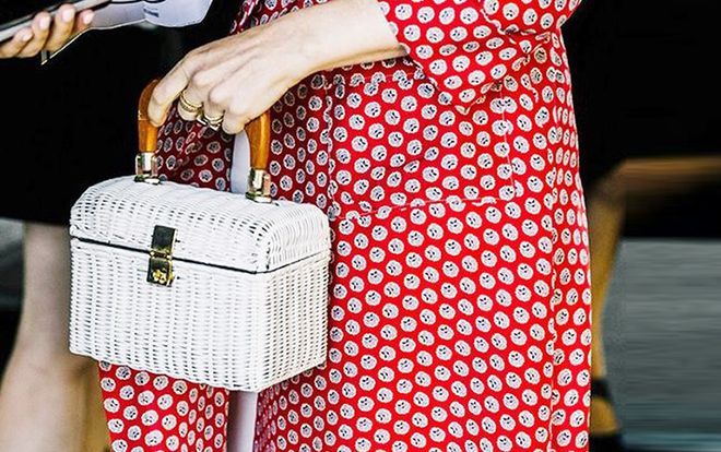 Loạt túi xách hót hòn họt mùa hè 2019 hóa ra đều là mốt từ 10 năm trước