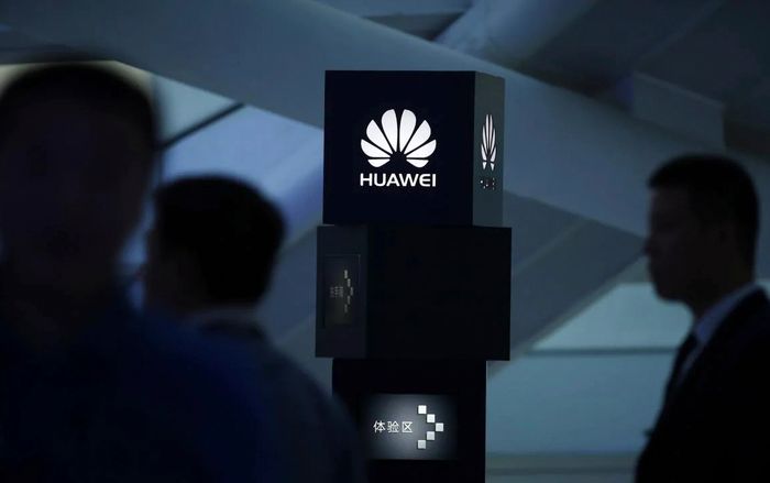 Sau Google, Huawei tiếp tục bị hàng loạt ông lớn công nghệ Mỹ 'nghỉ chơi'
