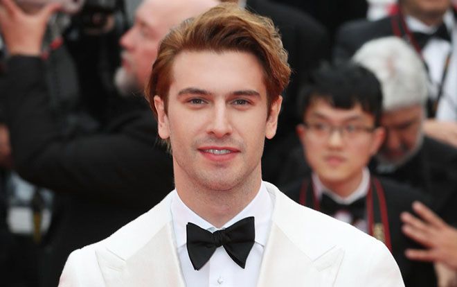 Mê mệt với nhan sắc Marcelo Olgiun xuất hiện trong phong cách thời thượng ưu nhã ở LHP Cannes 2019