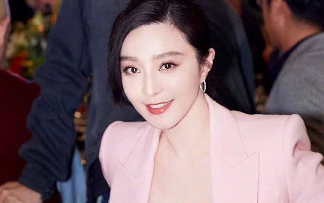 Bị sử dụng hình ảnh và chữ ký để quảng cáo trái phép, Phạm Băng Băng kiện nhãn hàng