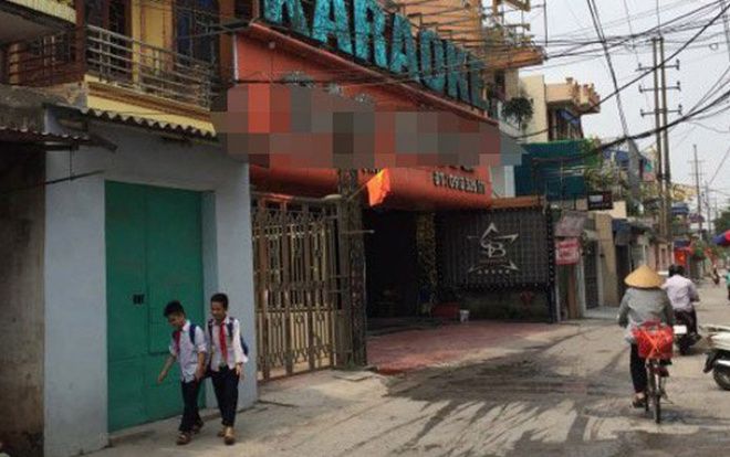 Xác định danh tính 2 người chết, 1 người bị thương sau vụ nổ súng trước quán karaoke