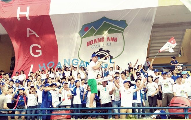 CLB HAGL và CĐV đẹp nhất V.League: 'Tiên học lễ, hậu học bóng đá'