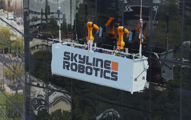 Đây là công việc mới của robot: Lau cửa kính nhà chọc trời