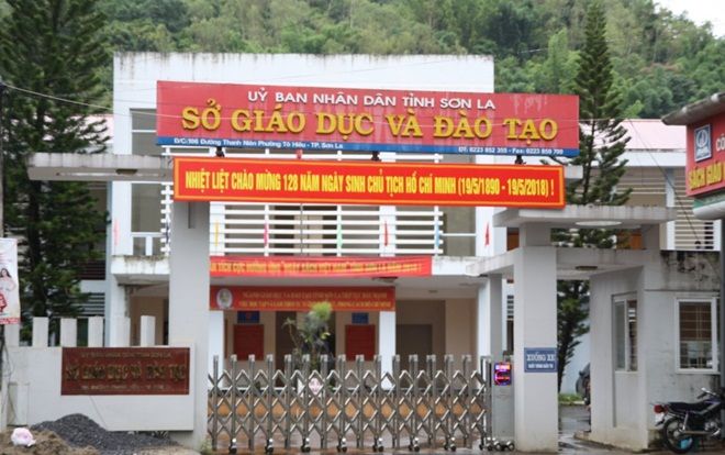 Có con được nâng điểm 'trên trời', 15 người ở Sơn La phủ nhận việc 'gửi gắm' là những ai?