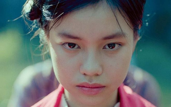 Đạo diễn 'Vợ Ba' trả lời báo chí nước ngoài: 'Chúng tôi chẳng làm gì sai và cũng không vi phạm pháp luật'