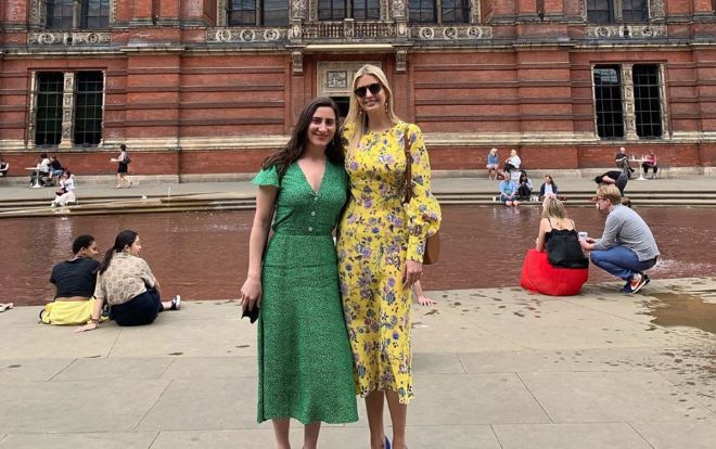 Ái nữ TT Trump bay bổng trong chiếc đầm hoa, thần thái khiến các nàng Công nương Anh phải 'dè chừng'