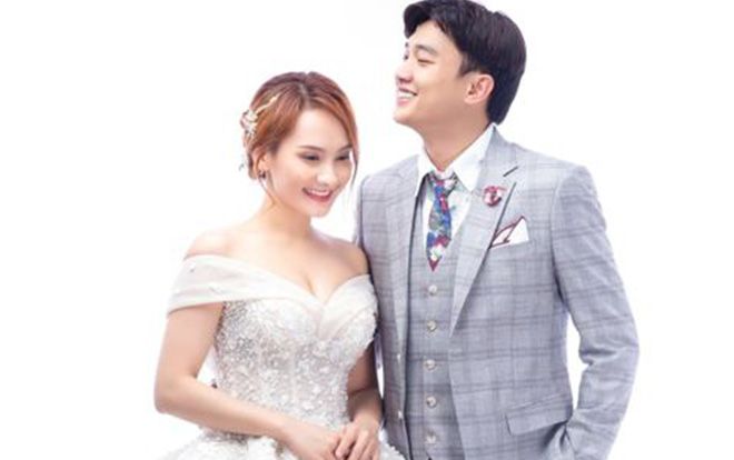 Nhọ như Quốc Trường, vừa bị Bảo Thanh 'tố giác' selfie trong toilet vừa bị các fan soi ra điểm bất thường này