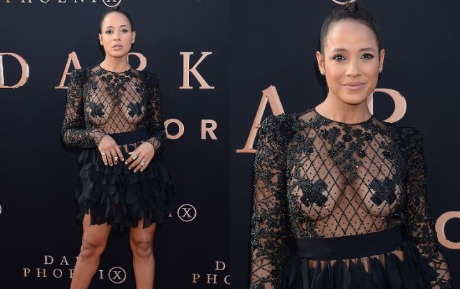 Diễn viên Hollywood dán băng keo che ngực trong chiếc váy xuyên thấu táo bạo