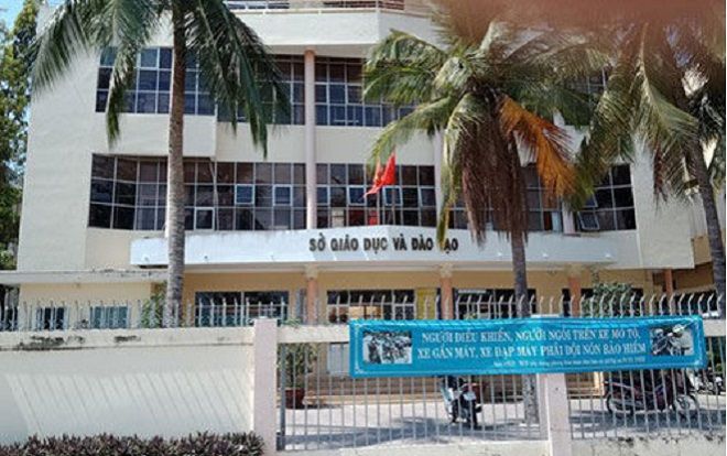 Vụ cán bộ Sở GD&ĐT Bình Thuận đưa đề thi môn Văn cho giáo viên: 'Con của cô giáo 'khoe' với bạn bè và tung lên mạng xã hội'