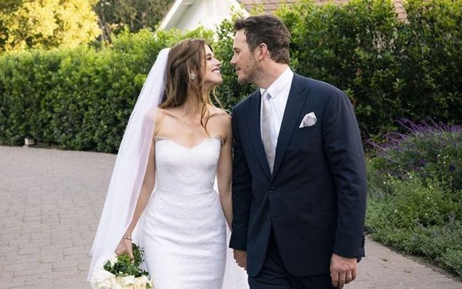 Chris Pratt và Katherine Schwarzenegger chia sẻ tấm ảnh cưới đầu tiên của mình