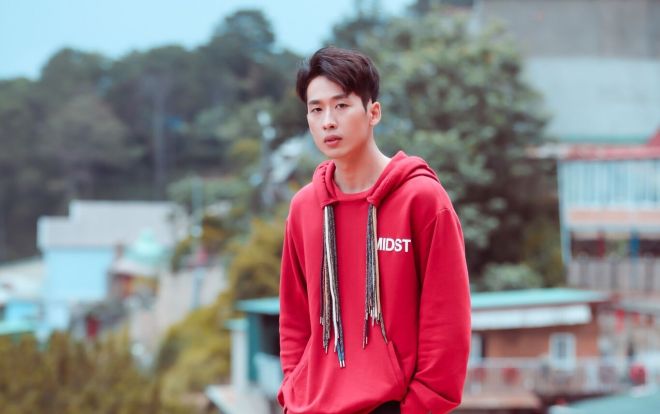 'Người tình Hari Won' Tuấn Trần chi hơn 200 triệu tiền trang phục cho phim mới