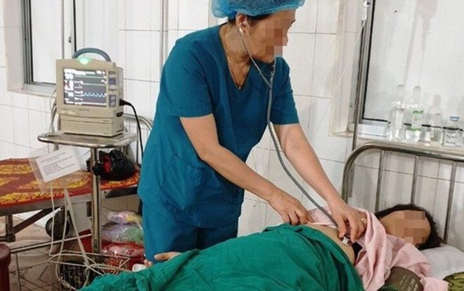 Cứu sống thành công sản phụ mang thai lần thứ 3 bị vỡ tử cung, thai nhi ngưng thở