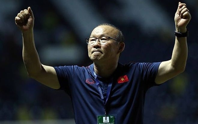 HLV Park Hang Seo: 'Tôi có trách nhiệm đền đáp tình cảm của NHM Việt Nam'