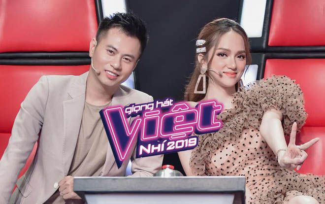 HLV Dương Cầm: 'Nhìn những thay đổi của Hương Giang, tôi biết mình phải cố gắng hơn nữa'