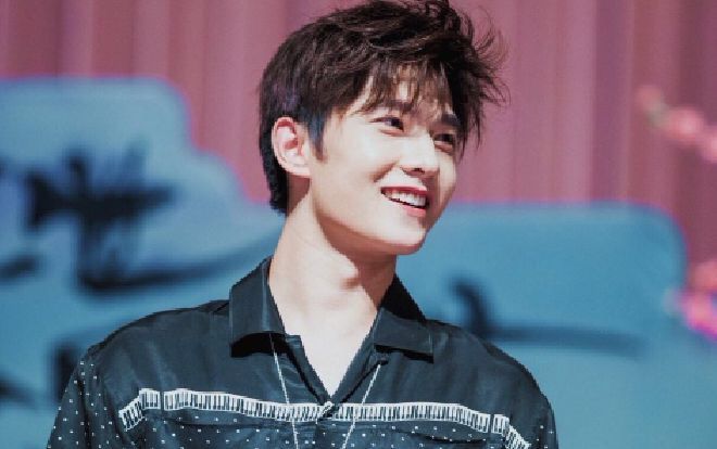 Dương Dương gây bão Weibo khi hô hấp nhân tạo cho bạn diễn nam trong 'Cấp tiên phong'