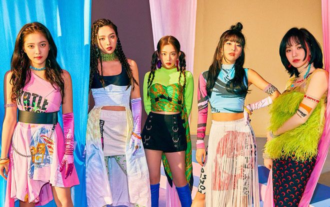 Red Velvet chính thức tái xuất với ‘Zimzalabim’: Rực rỡ sắc màu và đủ sức khuấy đảo hè KPop 2019