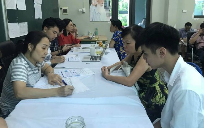 Cô Văn Thùy Dương xúc động khi gặp con trai nữ lao công tử nạn: ‘Tôi mong con vững vàng vượt lên nỗi đau phấn đấu trở thành người tử tế’