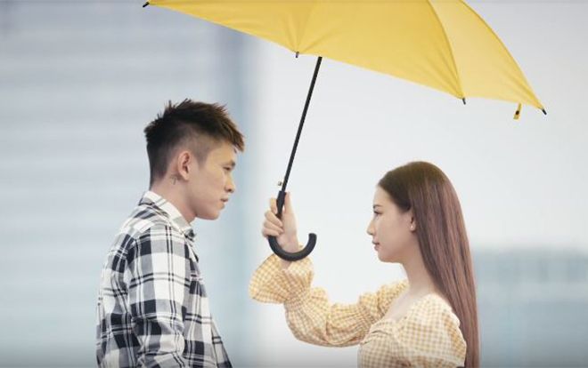 Tưởng sẽ là bản rap cực 'gắt' nhưng ai ngờ B Ray lại có 'cú twist' ngọt ngào thế này với AMEE