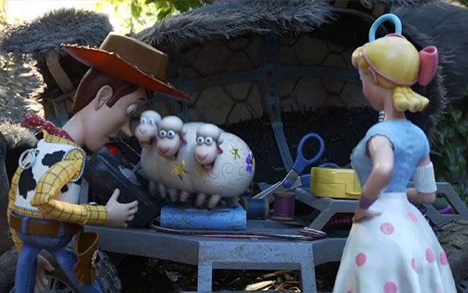 'Toy Story 4': Chúng ta liệu đã chân thành bằng một món đồ chơi?