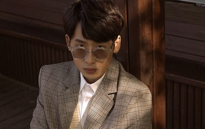 Lần đầu khoe giọng hát, Tuấn Trần khẳng định: 'Tôi không sợ bị ném đá'