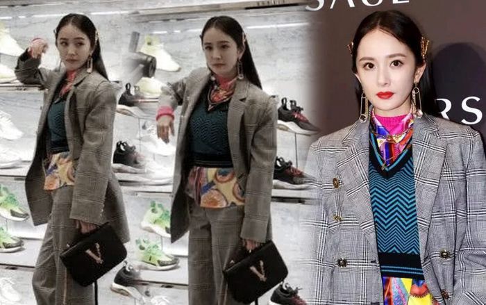 Là đại diện của thương hiệu nổi tiếng nhưng cách tạo dáng của Dương Mịch bị chê bai hết lời