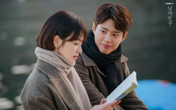 Song Joong Ki ly hôn, K-net: 'Đã bắt gặp Song Hye Kyo ngoại tình với Park Bo Gum?'