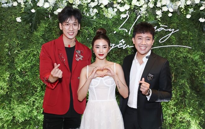 Trấn Thành - Hari Won đến chúc mừng, Tuấn Trần bất ngờ ngất xỉu phải nhập viện ngay giữa họp báo ra mắt phim mới