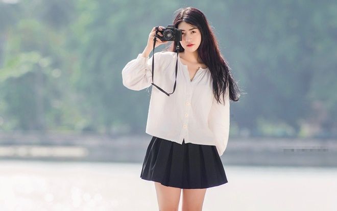 Ngẩn ngơ trước vẻ đẹp trong veo của nữ sinh Học viện Ngân hàng
