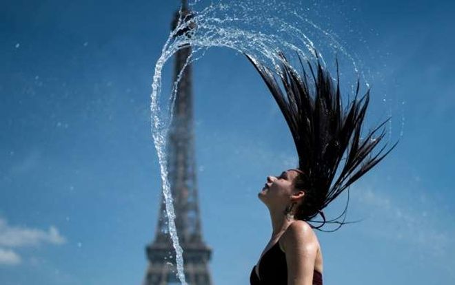 Châu Âu 'vật vã' trong đợt nắng kỷ lục, Pháp sốc với 45,9 độ C