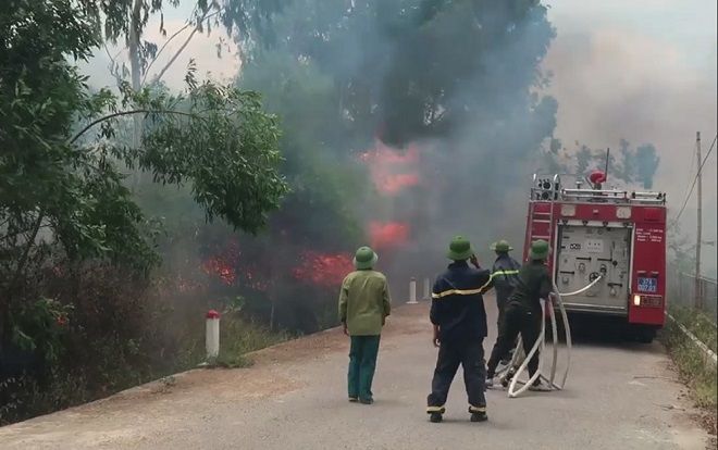 Nghệ An: Một phụ nữ tử vong khi tham gia chữa cháy