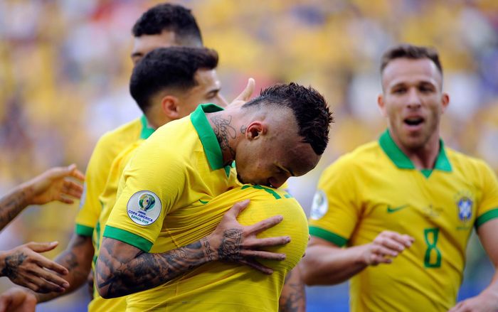 ĐT Brazil và nỗi lo bại trận trước kình địch Argentina