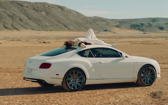 03 xế hộp 'chất chơi' từng xuất hiện trong MV của Sơn Tùng M-TP