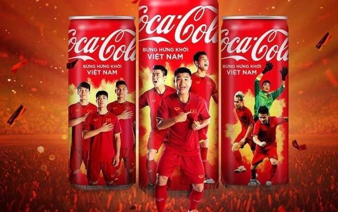 Công ty treo biển quảng cáo 'Mở lon Việt Nam' của Coca-Cola bị phạt 25 triệu đồng
