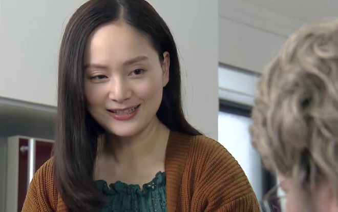 'Nàng dâu order' tập 26: Nhà bị mất, Lan Phương phải tham gia bán hàng đa cấp