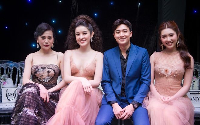 Đọ sắc trong cùng một khung hình: Các mỹ nhân Việt khiến khán giả khó chọn ‘ai hơn ai’