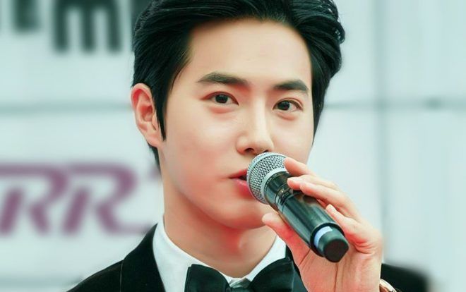 Suho (EXO) điển trai như hoàng tử trên thảm đỏ DIMF khiến bao trái tim 'ngã gục'