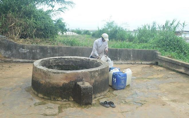 Bé trai 7 tuổi tử vong thương tâm dưới giếng nước