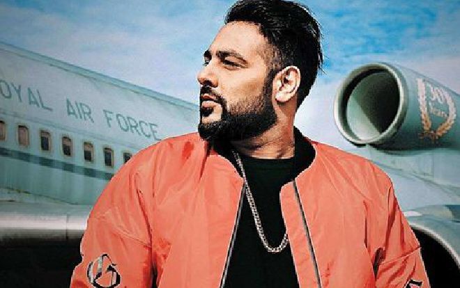 Nghệ sĩ Ấn Độ có MV vượt 'Boy with Luv' của BTS là ai?