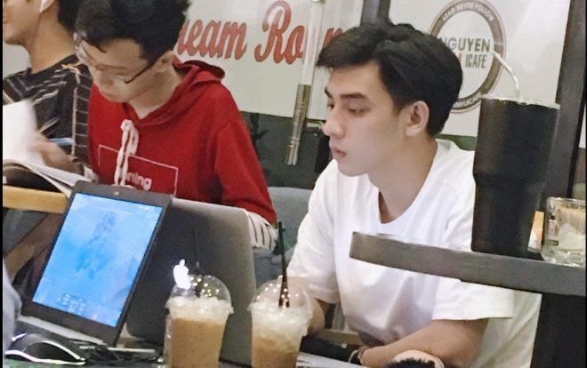 Bức ảnh 'tia' trai đẹp Cần Thơ nhận về lượt like khủng, nhân vật chính 'hoảng' quá phải đóng Facebook