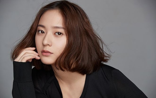 Liệu fan có tò mò với vai diễn ‘độc đáo’ mới của Krystal f(x) trong bộ phim sắp tới?