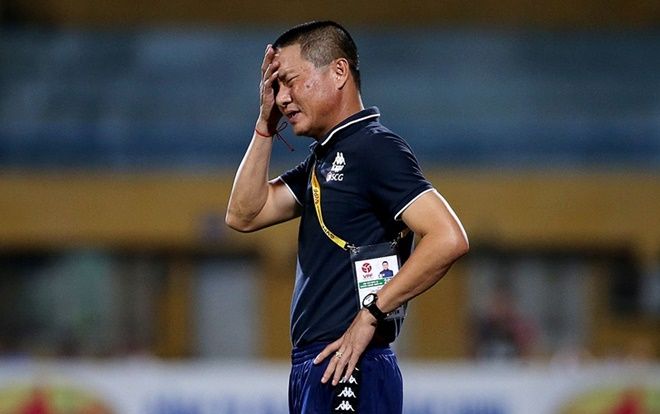 HLV Chu Đình Nghiêm: 'Tôi xin lỗi vì ảnh hưởng hình ảnh đẹp của CLB Hà Nội'