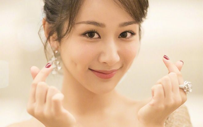 'Thân ái, nhiệt tình yêu thương' của Dương Tử có rating vượt qua phim mới của Trịnh Sảng