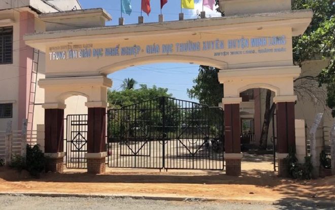 Trường có tỉ lệ học sinh đỗ tốt nghiệp THPT 0% ở Quảng Ngãi: ‘Tương lai của trường, của các em rồi sẽ ra sao…’