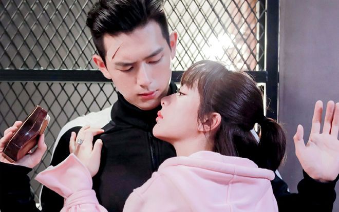 Lý Hiện nhờ vào couple với Dương Tử trong 'Cá mực hầm mật' mà trở nên nổi tiếng?