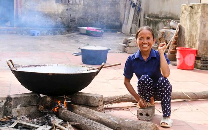 Bất ngờ với số tiền khủng Bà Tân Vlog kiếm được từ YouTube sau 1 tháng được bật quảng cáo