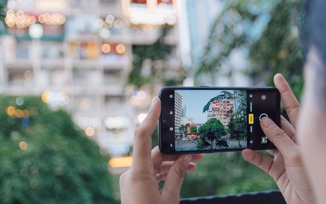 Bạn gái tôi là Realfan