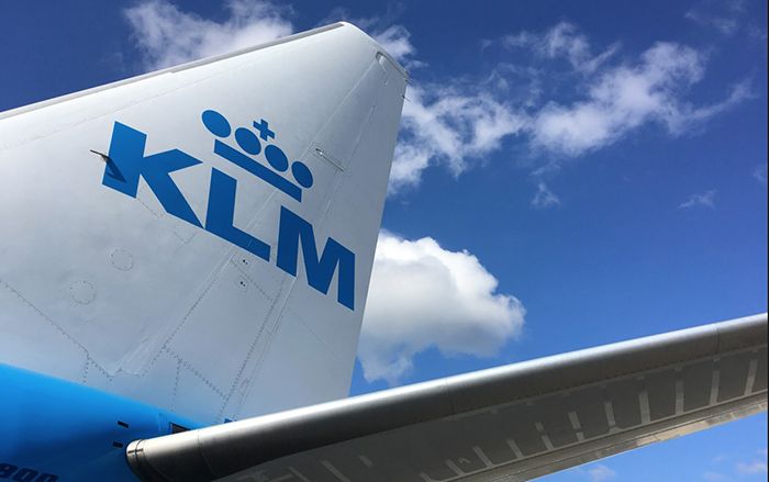 Hãng hàng không lâu đời nhất thế giới xin lỗi khách hàng vì vạ miệng trên mạng xã hội