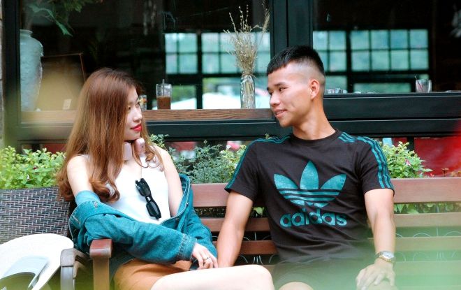 Nữ sinh du học Anh bật khóc: 'Làm sao fan nữ của Vũ Văn Thanh hiểu nỗi đau này'