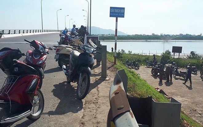 Hà Tĩnh: Vợ nhảy cầu tự tử sau khi bảo chồng đi mua thức ăn